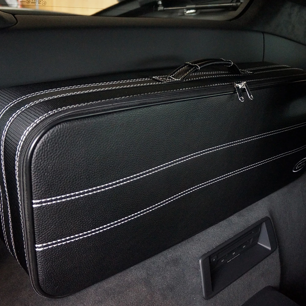 Audi R8 Coupé Bis 2015 (EU) Kofferset 3-tlg. 10 Audi R8 Coupé Bis 2015 (EU) Kofferset 3-tlg. – Bild 8