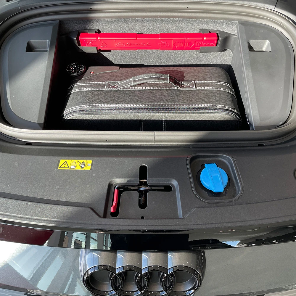 Audi GT E-Tron Koffer Für Kofferraum Vorne 4 Audi GT E-Tron Koffer Für Kofferraum Vorne – Bild 2