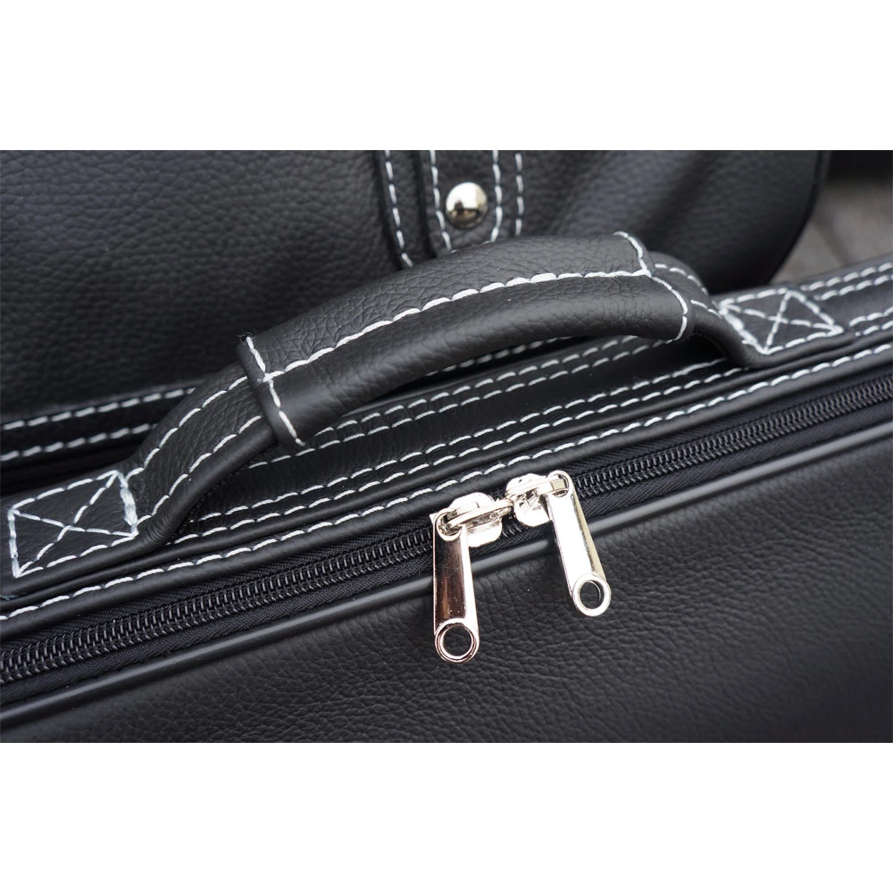 Aston Martin 2-tlg. Taschenset Rückbank 5 Aston Martin 2-tlg. Taschenset Rückbank – Bild 3