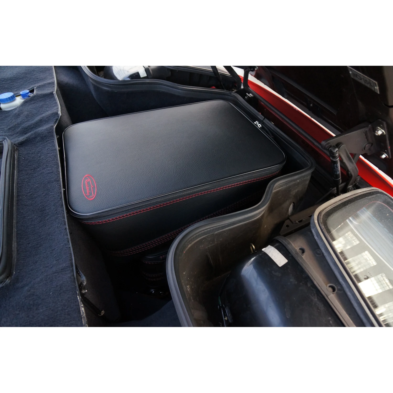 Ferrari 512 Testarossa - 4-tlg. Kofferset Kofferraum 5 Ferrari 512 Testarossa - 4-tlg. Kofferset Kofferraum – Bild 3