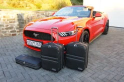 Ford Mustang VI Cabrio Ab 2014 (EU-Version) - 3-tlg. Kofferset Kofferraum - Schwarze Naht