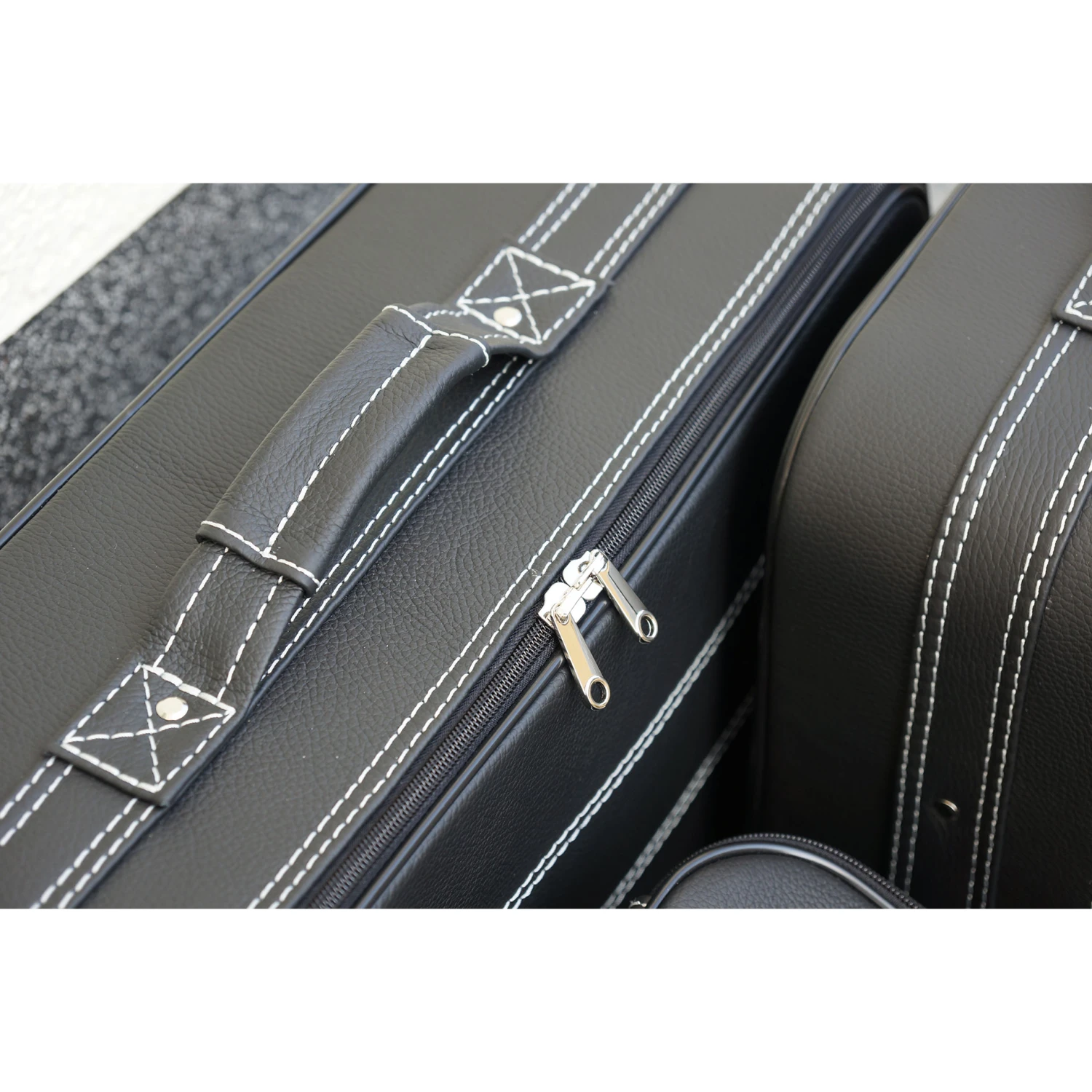 Lamborghini Gallardo Spyder (EU) - 3tlg. Kofferset Kofferraum 4 Lamborghini Gallardo Spyder (EU) - 3tlg. Kofferset Kofferraum – Bild 2