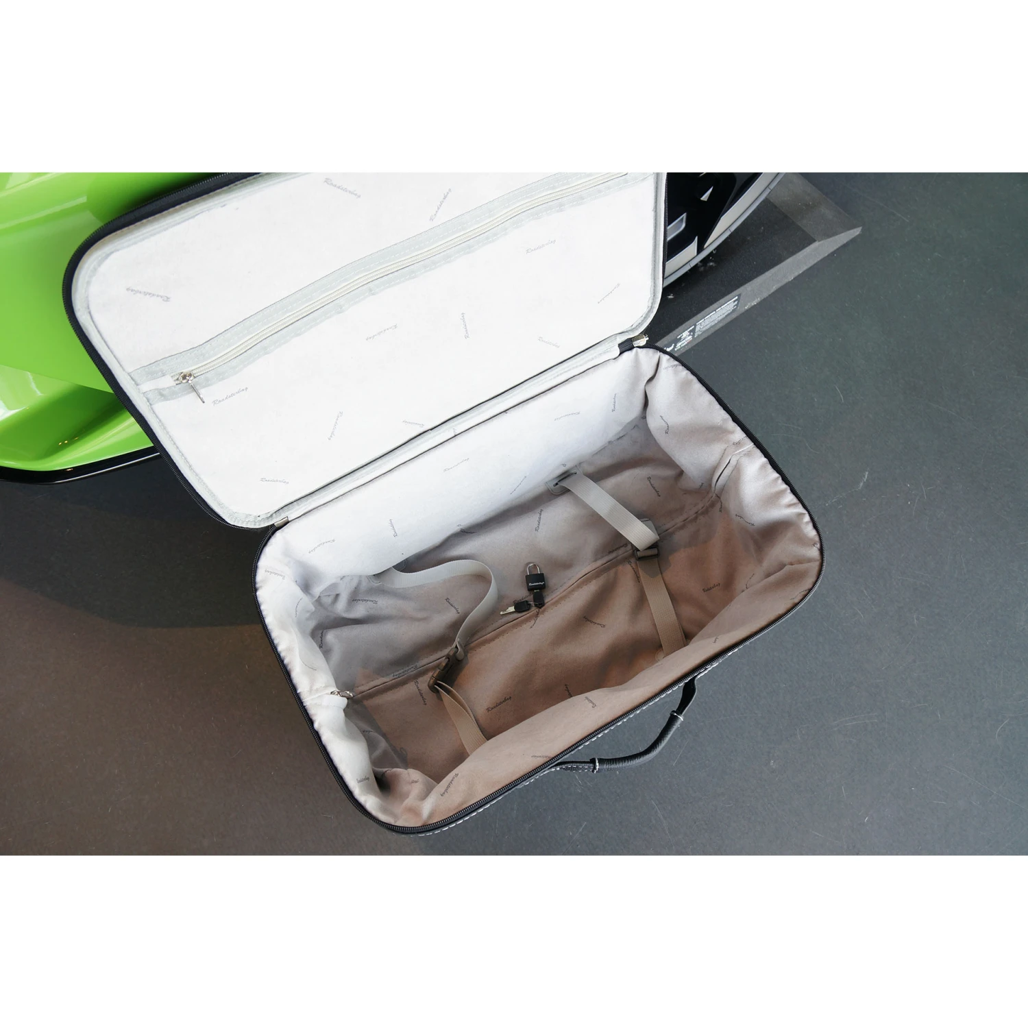 Lamborghini Huracán Coupé (EU) - 3tlg. Kofferset Kofferraum 7 Lamborghini Huracán Coupé (EU) - 3tlg. Kofferset Kofferraum – Bild 5