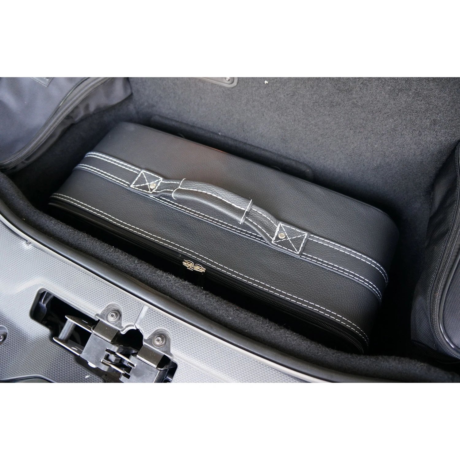 Lamborghini Huracán Spyder (EU) - 2tlg. Kofferset Kofferraum 6 Lamborghini Huracán Spyder (EU) - 2tlg. Kofferset Kofferraum – Bild 4