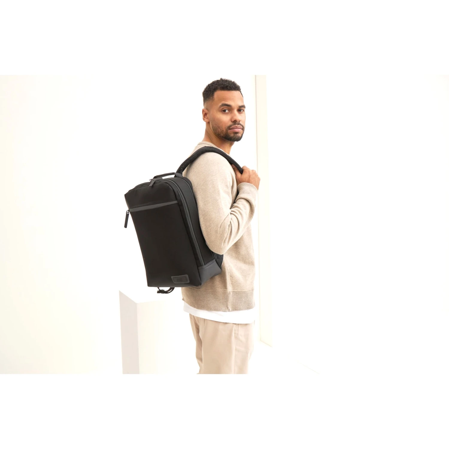 JOST TALLINN Daypack Rucksack - Schwarz 10 JOST TALLINN Daypack Rucksack - Schwarz – Bild 8