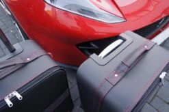 Ferrari 812 GTS - 4-tlg. Kofferset Kofferraum -Reiseaufbewahrung DSC04964