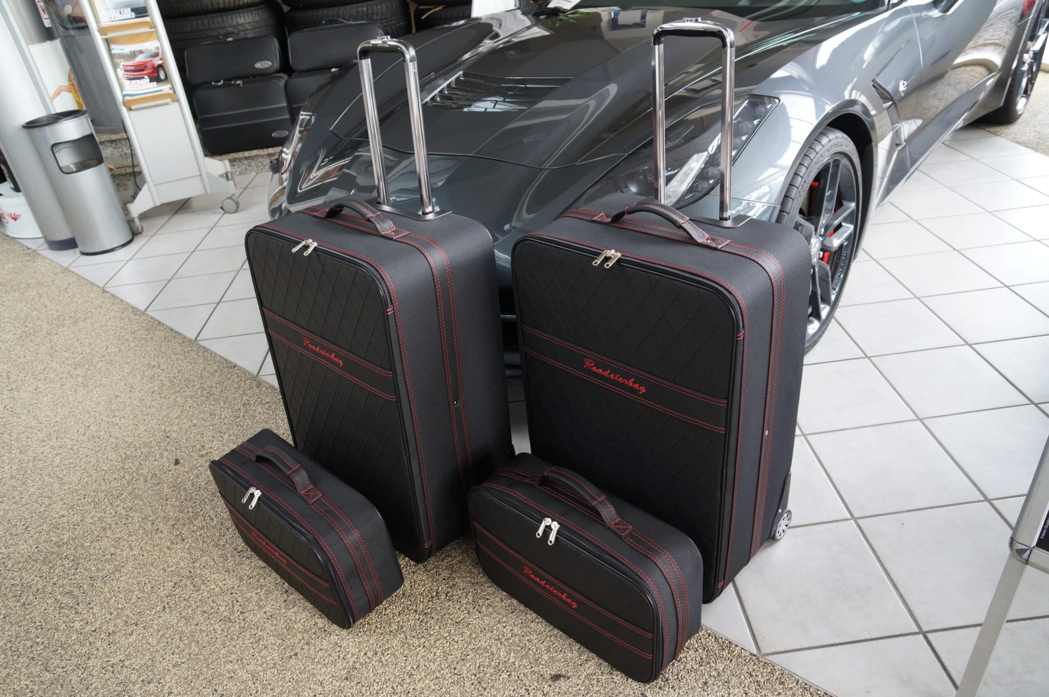 Chevrolet Corvette C7 Coupé (EU-Version) - 4-tlg. Kofferset Kofferraum 11 Chevrolet Corvette C7 Coupé (EU-Version) - 4-tlg. Kofferset Kofferraum – Bild 9